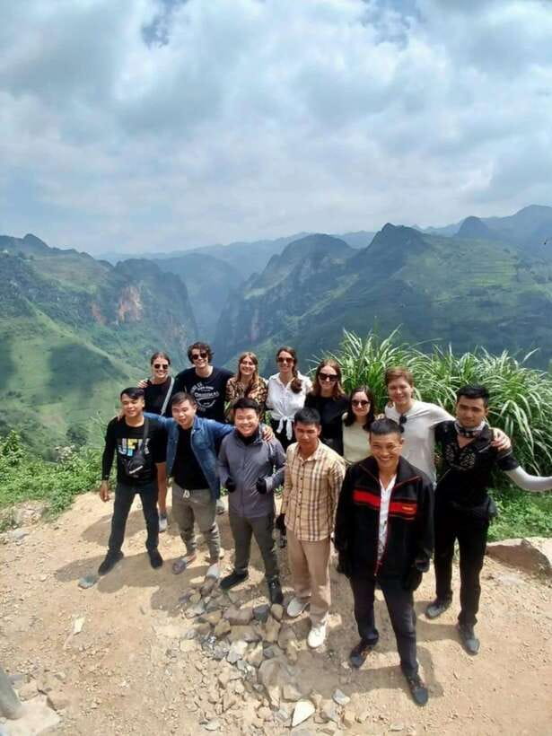 1 Day Ha Giang Loop Tour by Motorbike with Easy Rider - Lung Tam linen and the local craft tradition