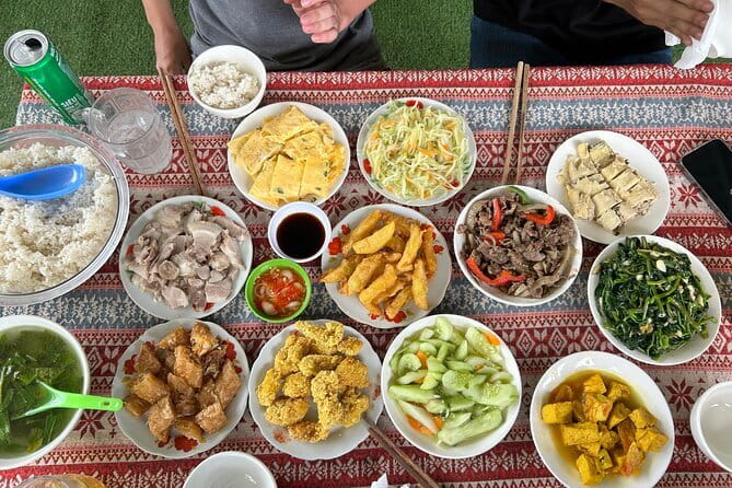 1 Day Ha Giang Loop Tour by Motorbike with Easy Rider - Loopers - Lunch comes at the Lung Tam junction
