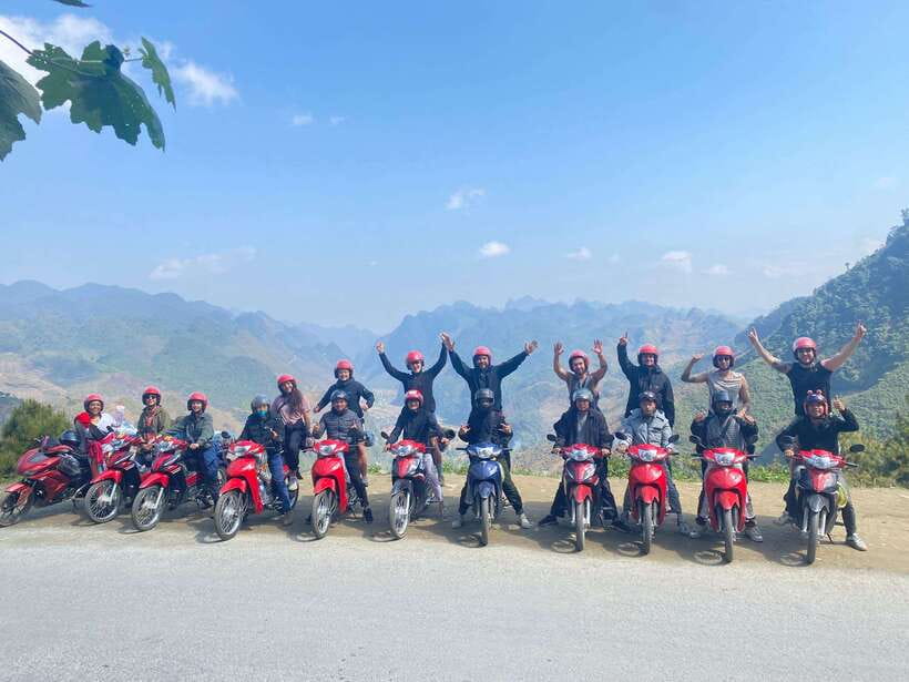 2-day Motorbike Ha Giang Loop Luxury Tour With Easy Rider - The Nho Que River boat ride