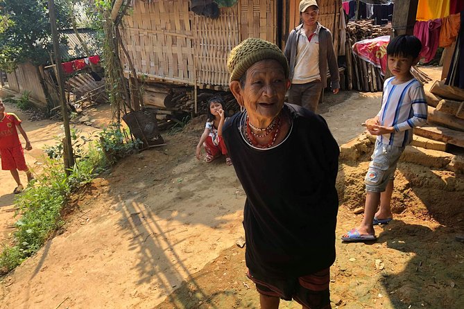 2 day motorbike trip from Hue to Hoi An by Mister T - Lang Co Beach and the lunch decision