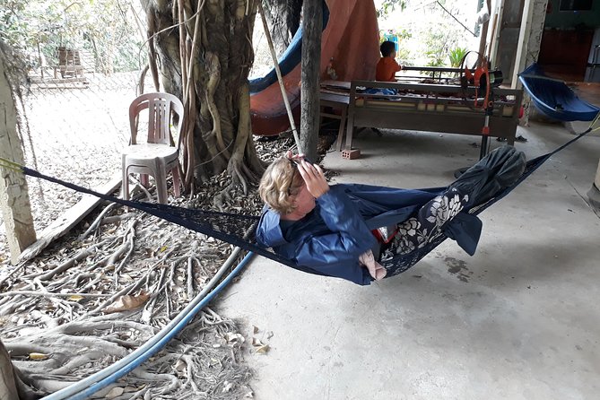 2 Days Motorbike Tour From Mui Ne To Da Lat Or Vice Versa - Day two: waterfalls, temples, silk, and coffee near Da Lat
