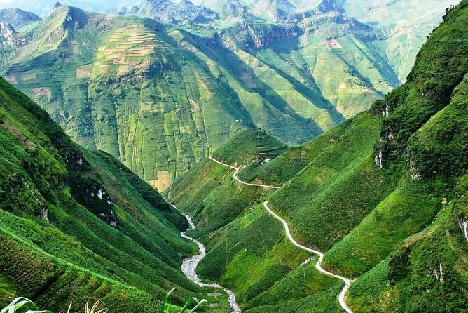 3-Day Ha Giang Loop Tour (small group with easy rider) - Day one: Quan Ba and the quiet side of Ha Giang