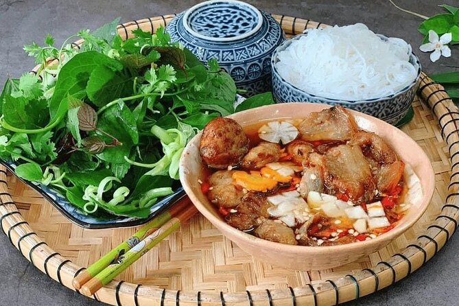 3 Hour Hanoi Street Food Tour by Walking, Motorbike or Cyclo - Starting near Ly Quoc Su Street