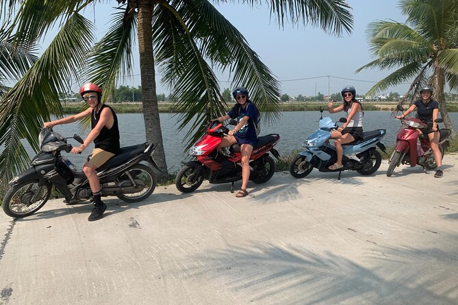 3 Hours Hoi An Countryside Motorbike Tour - Tra Que Vegetable Village: the food on your plate starts here