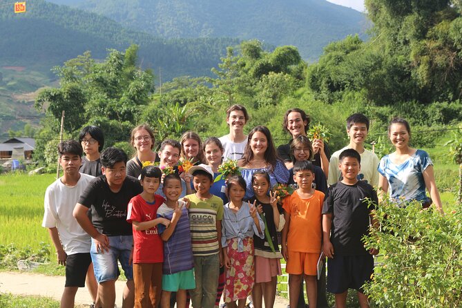 3D2N- Rice Terraces Treks & Easy rider from Sa Pa - Day 1: From Sa Pa to a Thai stilt house