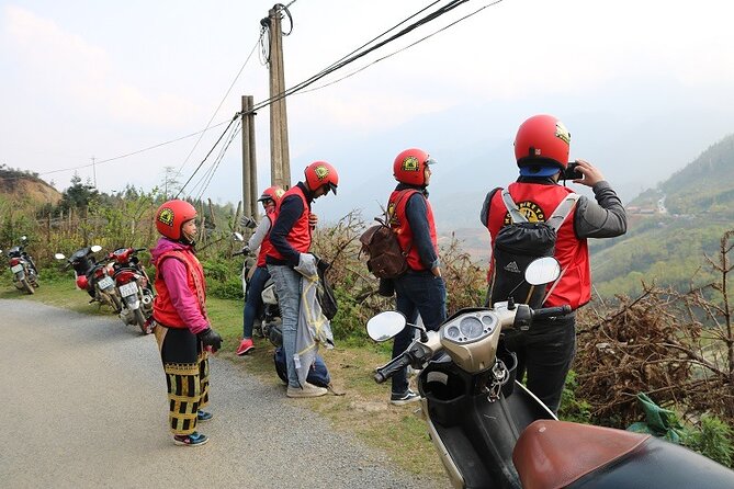 A Glimpse Of Sapa Motorbike Tour Off the Beaten Path 4,5 Hours - Leaving Sapa for O Quy Ho Mountain Pass