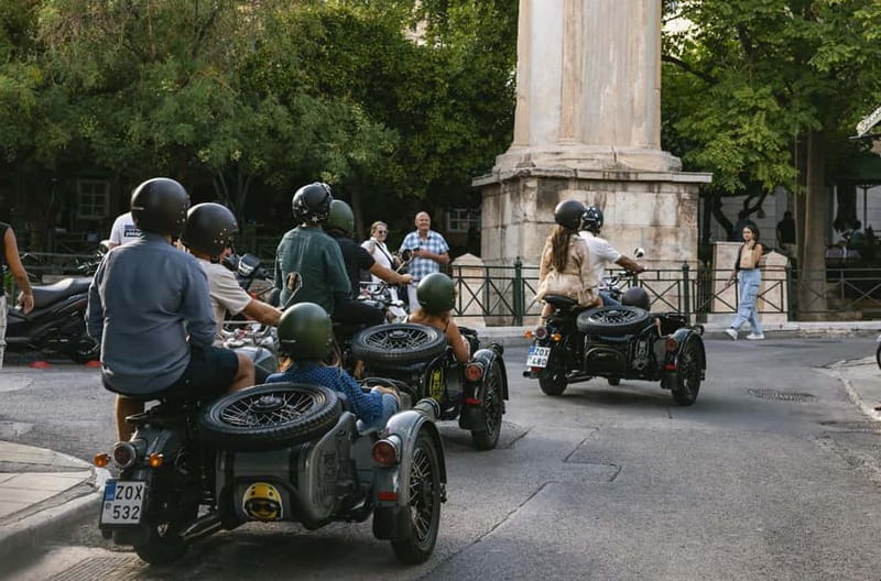 Acropolis of Athens: 60′ Tour in a Vintage Motorcycle - The motorcycle, equipment, and comfort