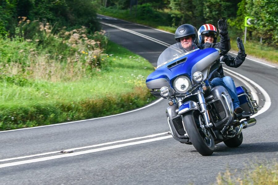 Alton: 1-Hour Harley Davidson Pillion Tour - South Downs - Local views, landmarks, and the Isle of Wight lookout