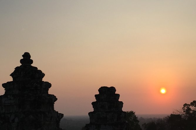Angkor Wat Bakeng Sunset by Motorcycle Private Tour - Why a motorcycle works well at Angkor