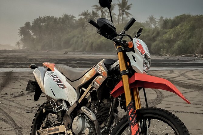 Bali Black Sand Beach Motorcycle Photo Tour - What the private format changes