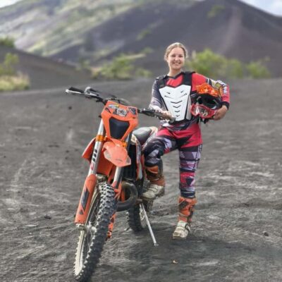 Extreme Dirt Bike Experience in Nature