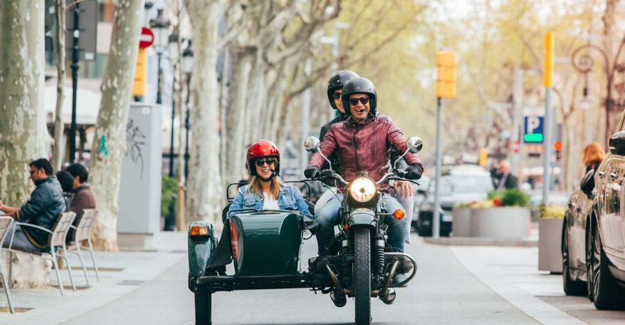 Barcelona: Half Day Tour on Sidecar Motorcycle - Park Güell and the Gracia neighborhood