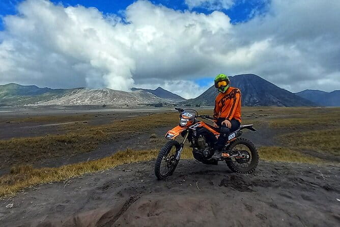 Bromo Guided Dirt Bike Adventuring Tour - A break above the Tengger area