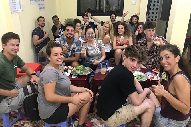 City explore combined with Food taste, Private tour on motorbike - Ba Thien Hau Temple and Ho Chi Minh City’s Chinese heritage