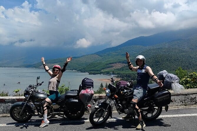 Da Lat Easy Rider-3 Days From Dalat To Ho Chi Minh city - Day 1: Da Lat coffee, Elephant Waterfall, and local craft