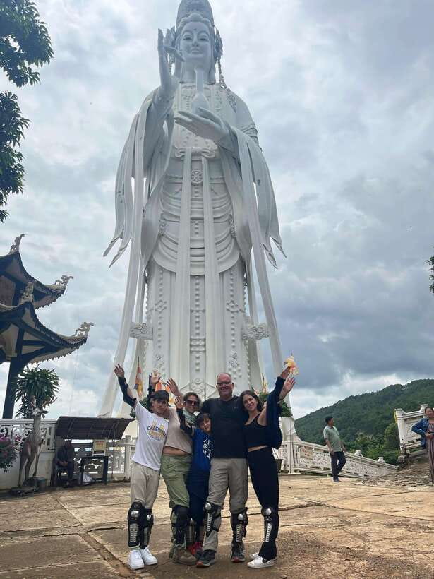 Dalat motorcycle trips - Rice wine, crickets, and the working countryside