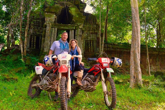 DB Siem Reap Half Day Dirt Bike Tour School - The ride from Siem Reap into the countryside