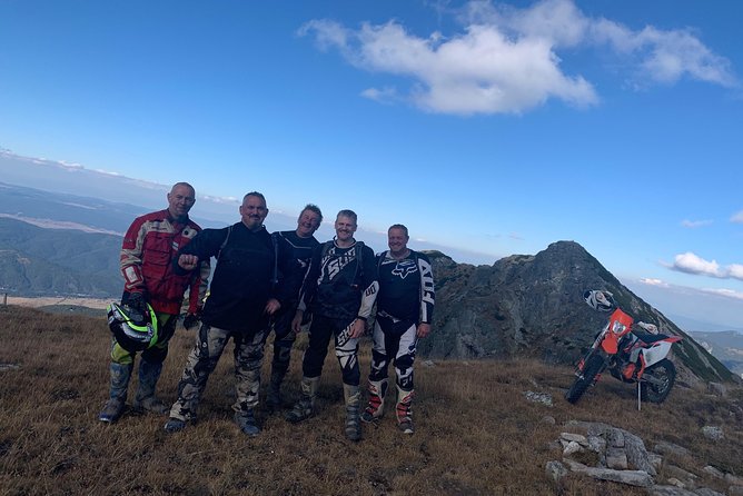 Dirt bike tour in the Bulgarian mountains - The KTM bikes and the riding style