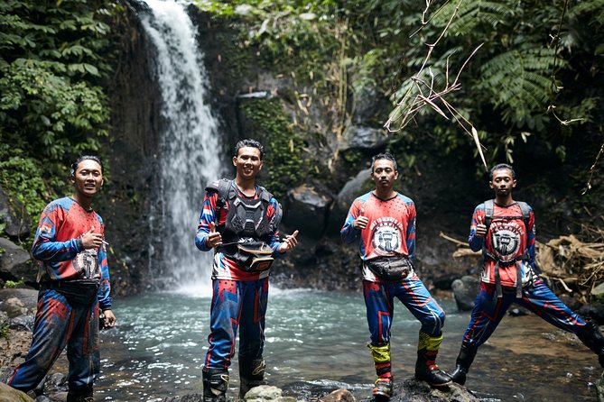 Dirt Bike Tours with fully trained Guides - full day tours with relax time frame - Starting at Karbit’s Tabanan basecamp