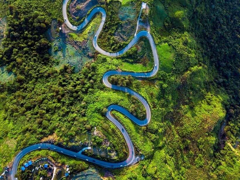 Easy Rider Nha Trang Motorbike To Da Lat 1 Day - Riding up Khanh Le Pass