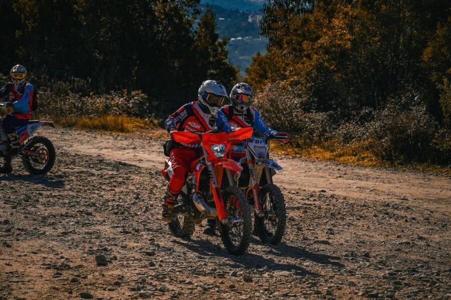 Enduro Motorcicle Tour - Riding Parque das Serras do Porto by KTM