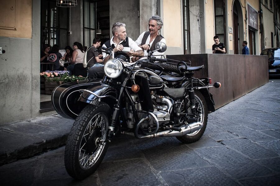 Florence Vintage Motorcycle Sidecar ride - Morning or Sunset - Starting near Bar Pasticceria Gamberini