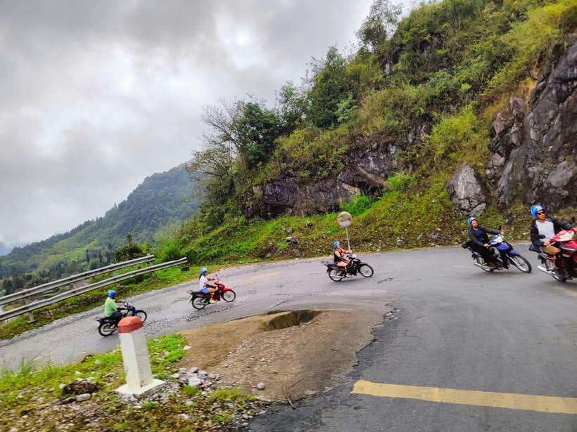From Ha Noi: 2 Day Ha Giang Loop Small group With Easy Rider - Weather, clothing, and comfort on the loop