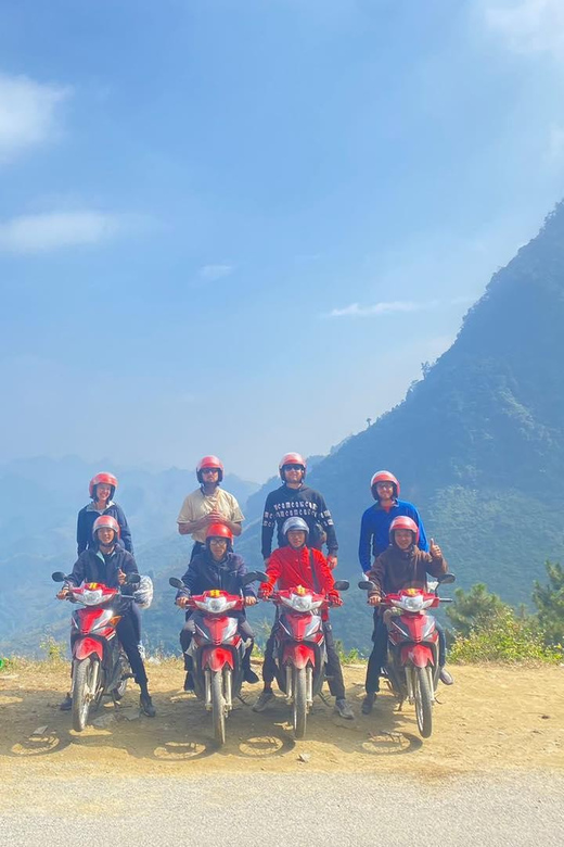 From Hanoi: 3 Day Ha Giang Loop Motorbike Tour With Rider - Dong Van’s market and the climb over Ma Pi Leng