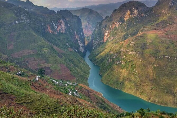 From Hanoi: 3-Day Motorbike Ha Giang Loop with Easy Rider - Safety, clothing, and the physical demands