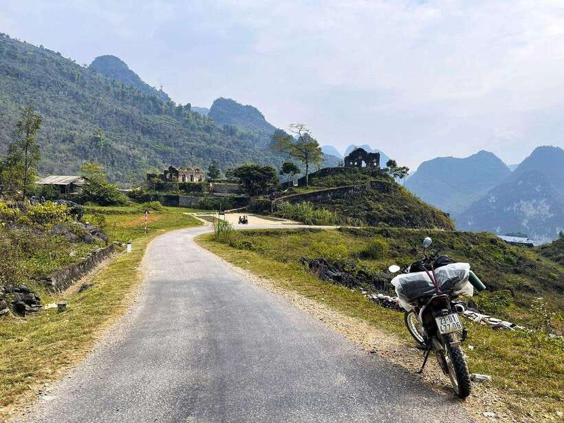 From Hanoi: 4-Day Ha Giang Loop Self-driving/Easy Rider - Self-driving or Easy Rider?