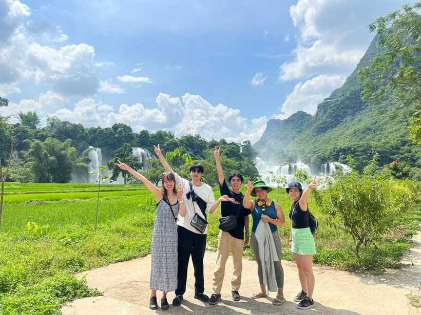 From Hanoi: Ban Gioc Waterfall 2d/2n Mix Car and Motorbike - A craft village and everyday local life