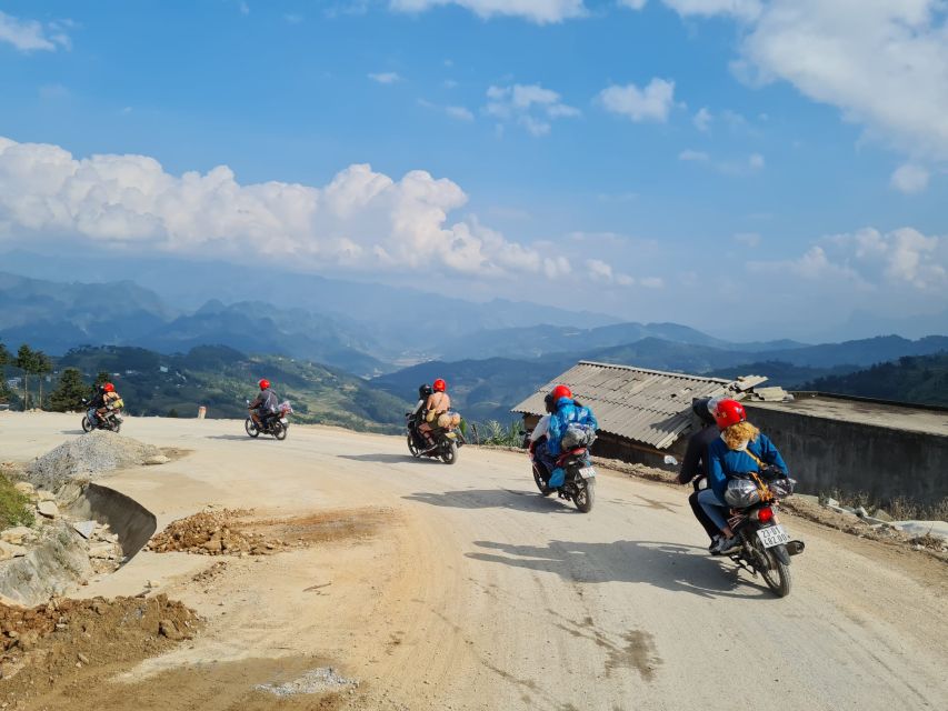 From Hanoi: Ha Giang Loop 4-Night 4-Day with Easy Rider - The overnight ride from Hanoi to Ha Giang