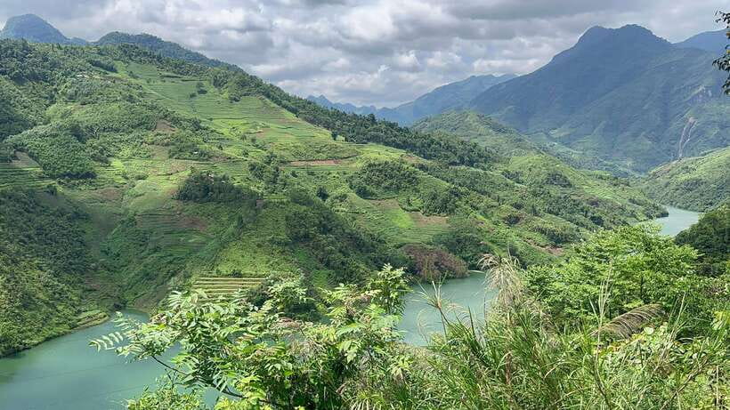 From Hanoi: Ha Giang Loop Easy Rider Tour by Sleeper Bus - Four Days Takes You Beyond the Famous Viewpoints