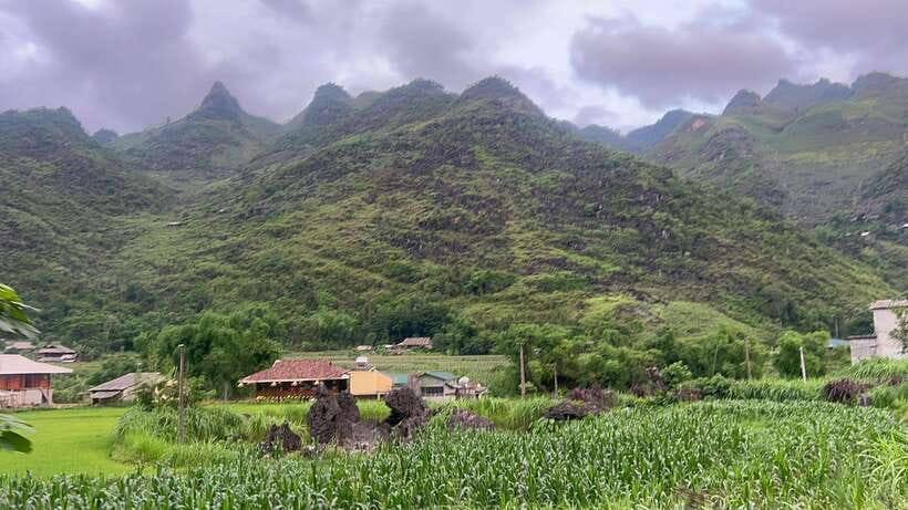 From Hanoi: Ha Giang Loop Easy Rider Tour by Sleeper Bus - Ma Pi Leng and Tham Ma Show Ha Giang at Its Best