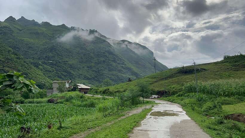 From Hanoi: Ha Giang Loop Easy Rider Tour by Sleeper Bus - Villages, Rice Terraces, and Mountain Life Add the Meaning
