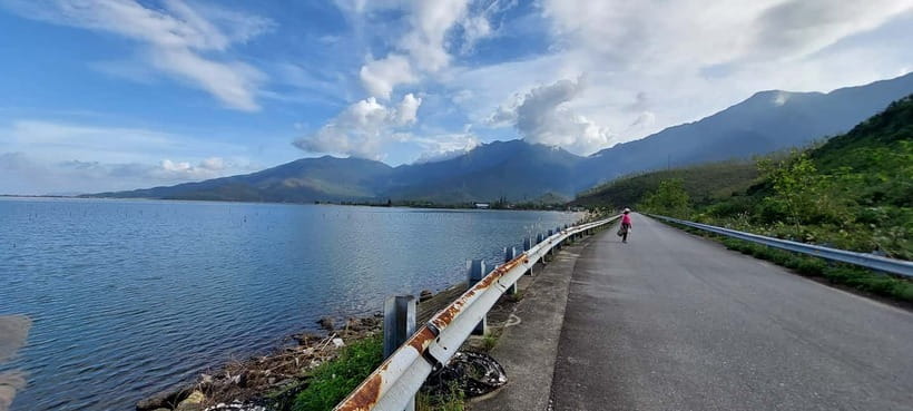 From Hoi An: Hai Van Pass Motorbike Tour to Hue Easyrider - The day begins on the back of a motorbike