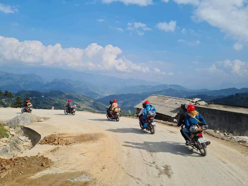 From Sapa: 4-Day 4-Night Ha Giang Loop Motorbike Tour - Day Two: Ma Pi Leng Pass and the Nho Que River