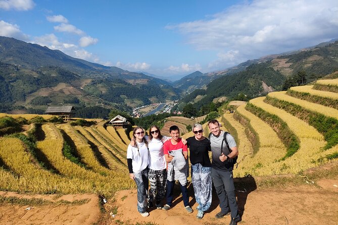 Full day motorbike Mu Cang Chai - La Pan Tan and the Mam Xoi rice terraces