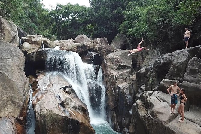 Full Day Motorcycle Tour ( Ba Ho Waterfall ) - Sedge mats and the first glimpse of village life