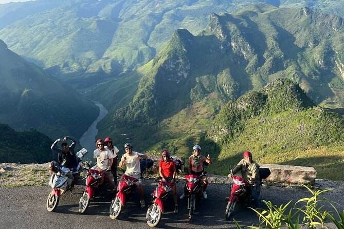 Guided Multi-2D/ 3D/ 4D Motorbike with JASMINE Tour in Ha Giang - Leaving Ha Giang on the Happiness Road