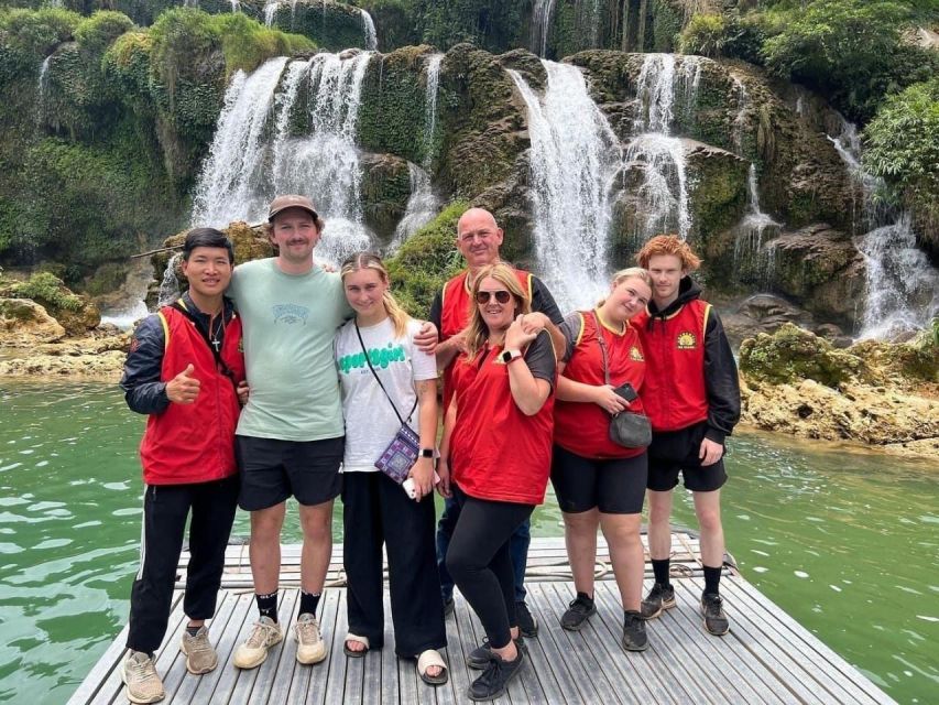 Ha Giang Loop 4-Day Motorbike Tour with Jasmine Company - The Nho Que River boat ride