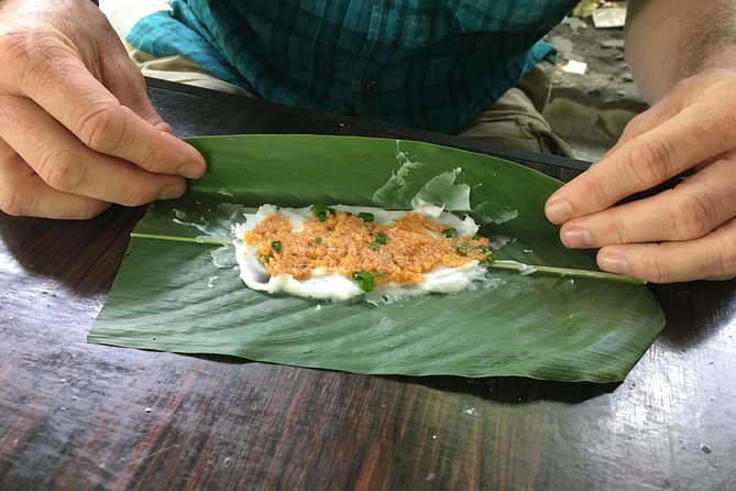 Half-Day Guided Hue Foodie Motorbike Tour - Trang Tien Bridge and the Vegetable Market