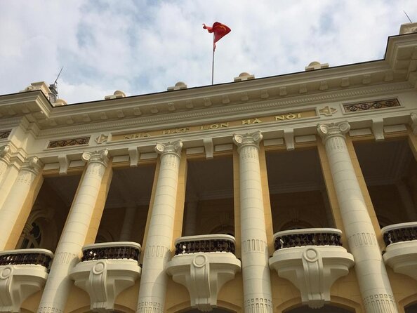 Half-Day Hanoi Street Food: Walking Tour or Motorbike - Key points at a glance