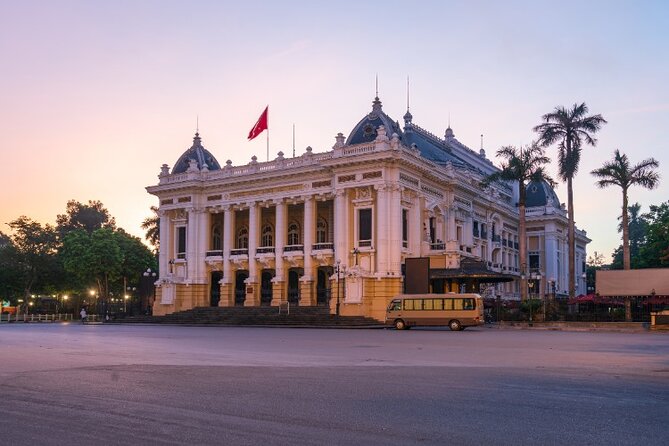 Hanoi City Motorbike Tour with Banana Island and Local Food - Local food and the final stop