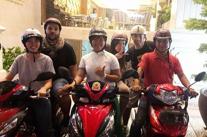 Hanoi City Tours by Motorbike - Hanoi Opera House and the French Colonial Center