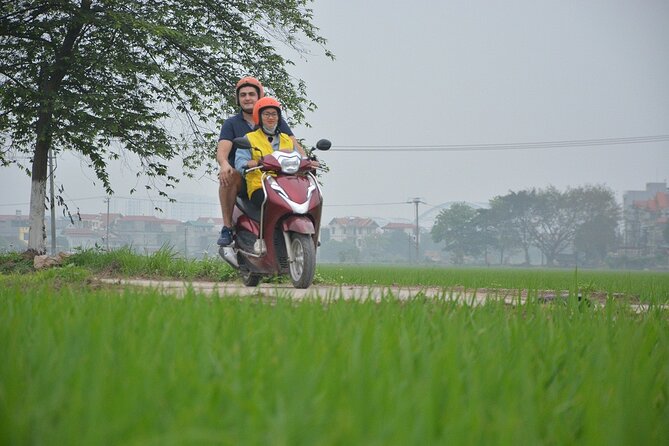 Hanoi Countryside Motorbike Tours Led By Women - Hoi Phu and the broomstick makers