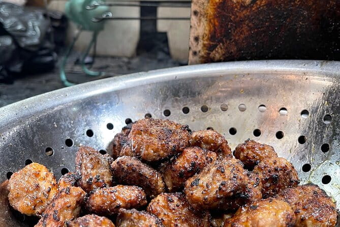 Hanoi Michelin Star Food Tour Via Jeep, Vespa or Motorbike - Sweets and fresh beer in Khâm Thiên