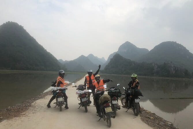 Hanoi Motorbike Adventure - 10:00 a.m. around Perfume Pagoda