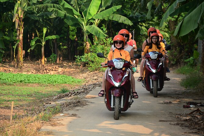 Hanoi Motorbike Led By Women: Hanoi Countryside Motorbike Tours - Hoi Phu and the small details of village work