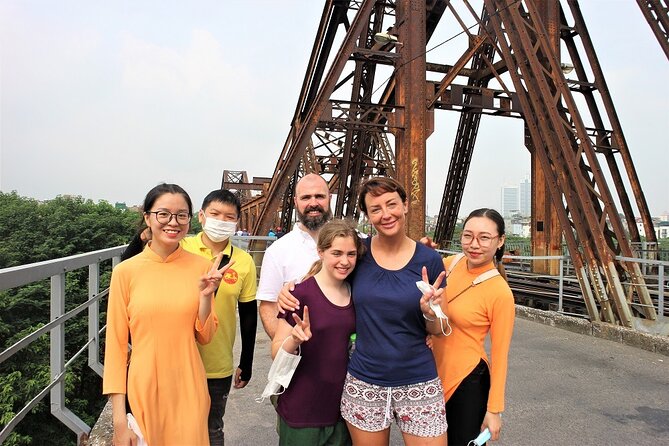Hanoi Motorbike Tour Led By Women: Hanoi City Half Day - Train Street and life beside the tracks